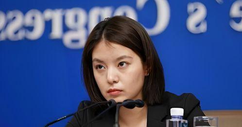 宁波美女爆料新闻最新消息,揭秘当地网红圈最新动态 第2张 宁波美女爆料新闻最新消息,揭秘当地网红圈最新动态 第2张